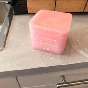 MEDIHEAL Collagen Ampoule Pad - Pink
